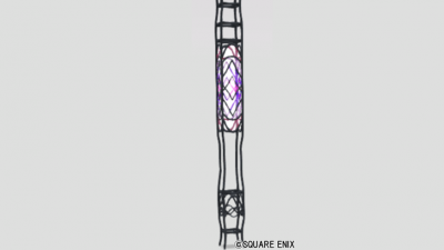 紫ステンドグラスの柱
